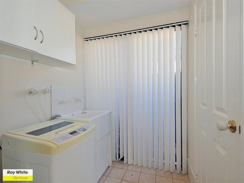 30 St Tropez Vista, Ellenbrook WA 6069