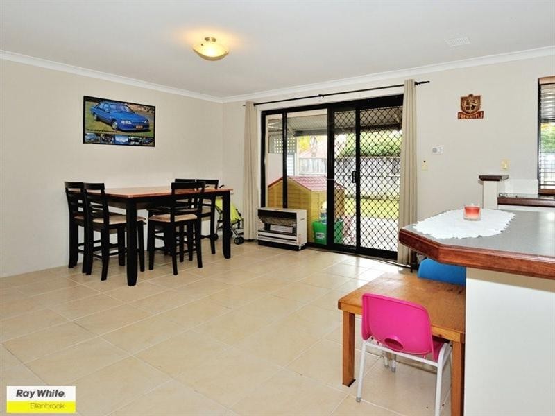 11 Morton Avenue, Ellenbrook WA 6069