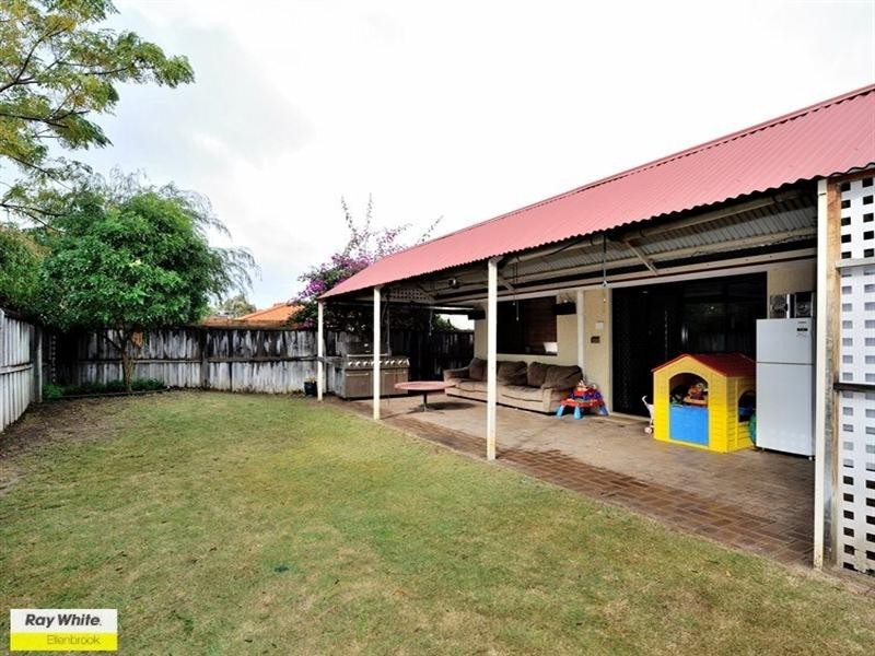 11 Morton Avenue, Ellenbrook WA 6069