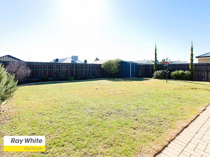 9 Branxholme Terrace, Ellenbrook WA 6069
