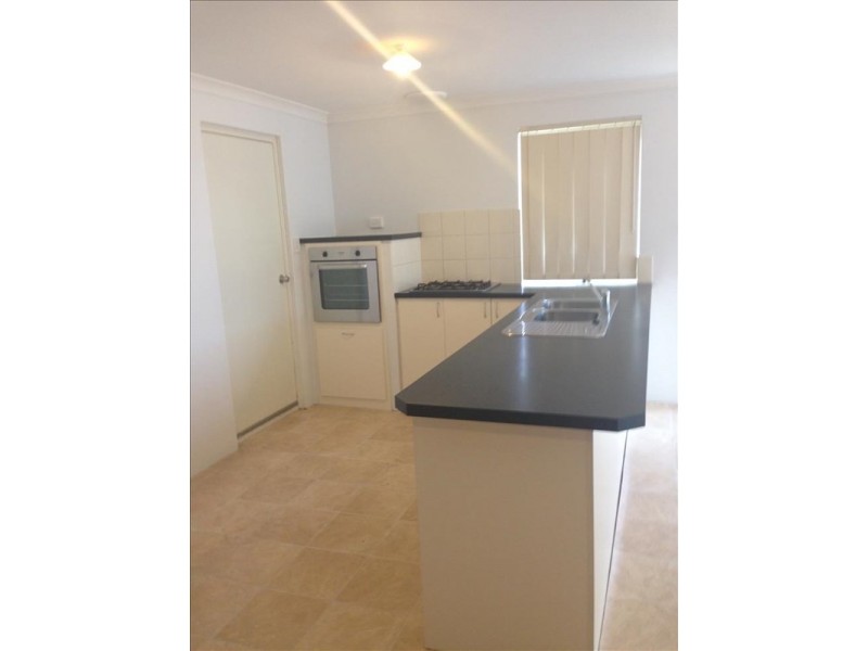 8 Tobermory Boulevard, Ellenbrook WA 6069