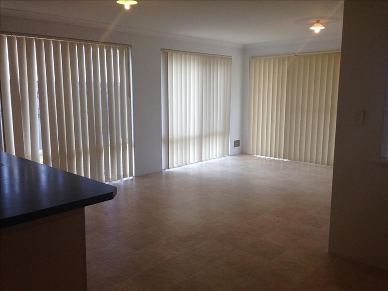 8 Tobermory Boulevard, Ellenbrook WA 6069