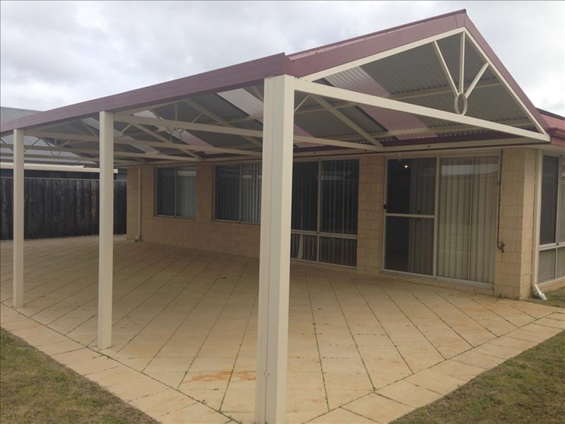 8 Tobermory Boulevard, Ellenbrook WA 6069