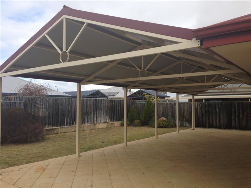 8 Tobermory Boulevard, Ellenbrook WA 6069