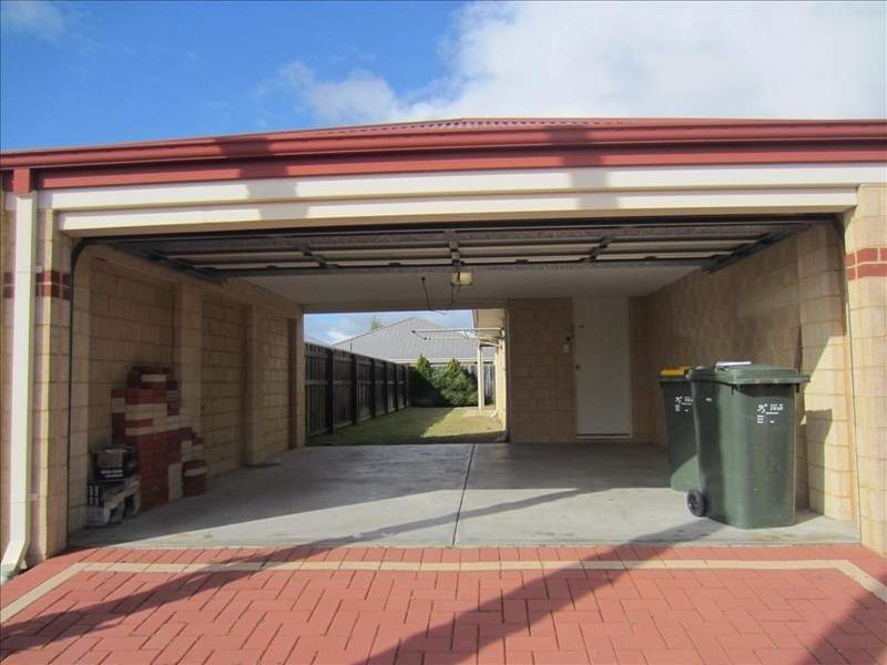 8 Tobermory Boulevard, Ellenbrook WA 6069