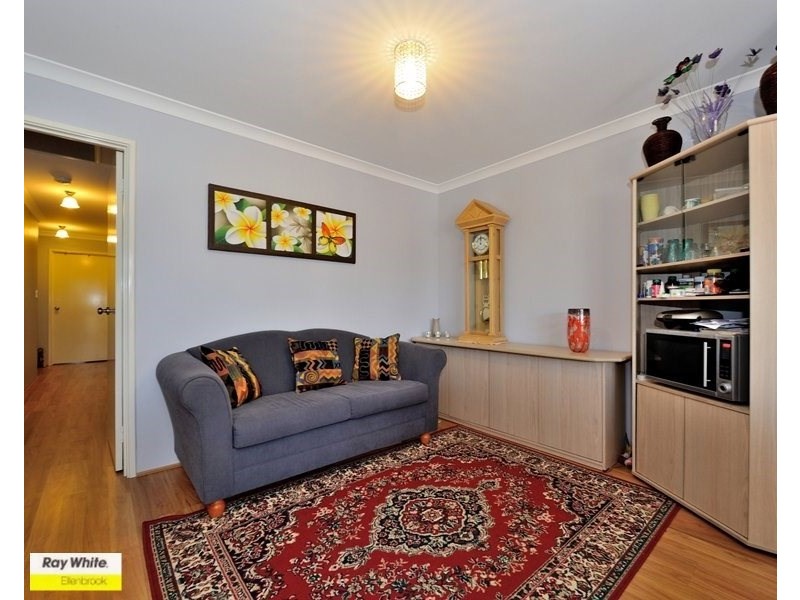 27 Stanbury Crescent, Ellenbrook WA 6069