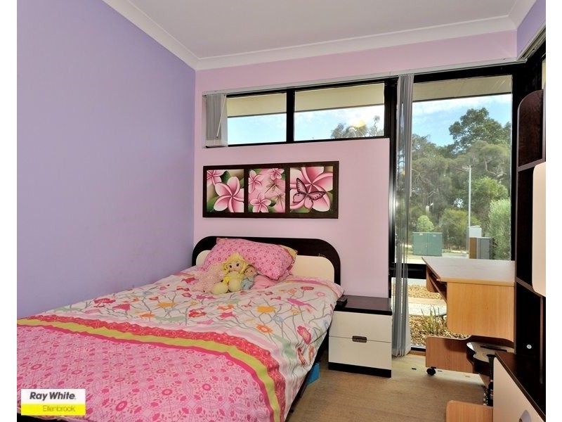 27 Stanbury Crescent, Ellenbrook WA 6069