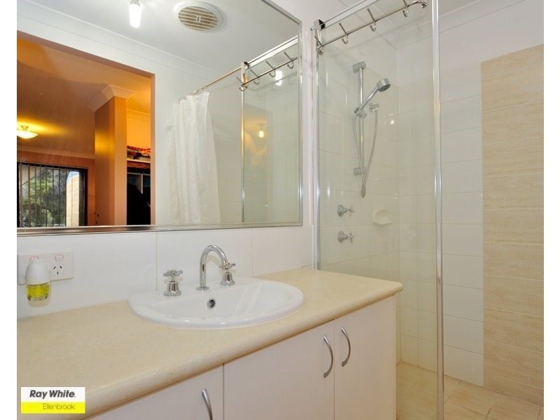 27 Stanbury Crescent, Ellenbrook WA 6069
