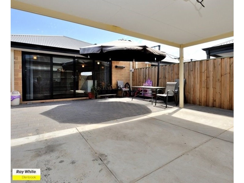 27 Stanbury Crescent, Ellenbrook WA 6069