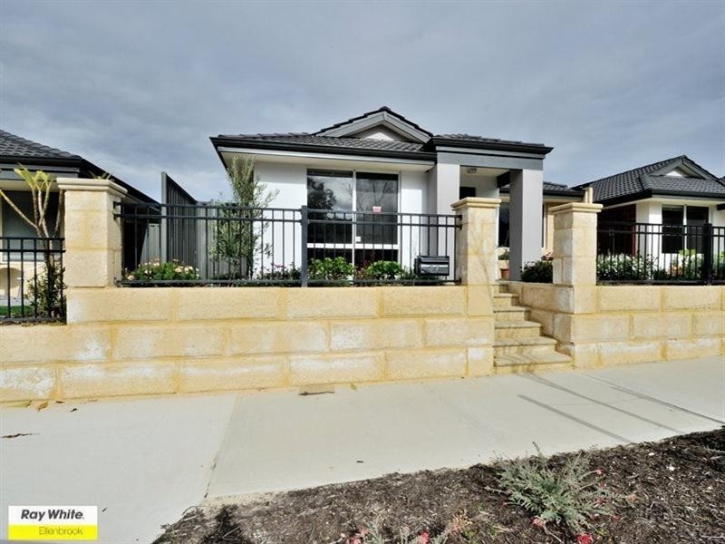 37 Bellazario Promenade, Aveley WA 6069