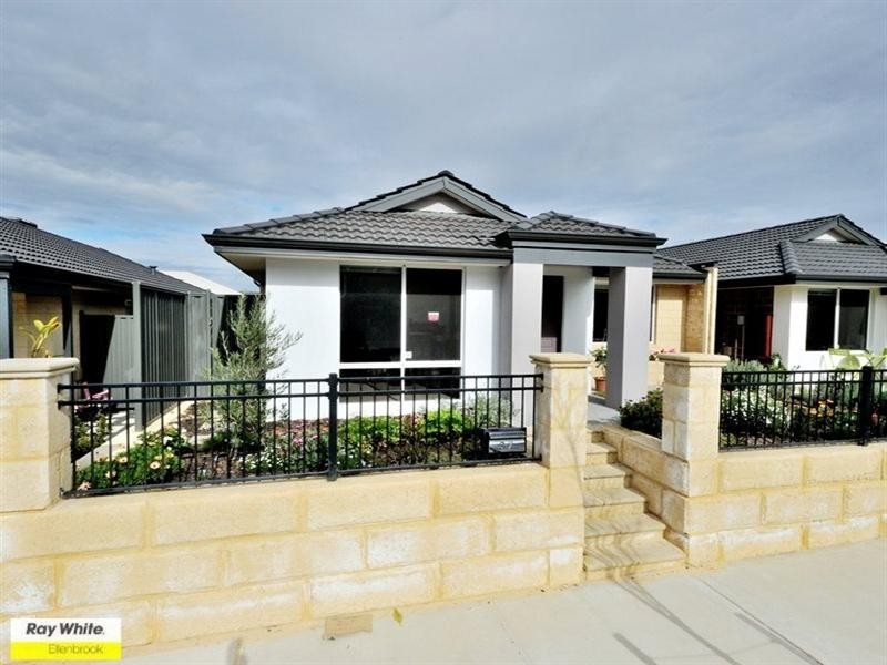 37 Bellazario Promenade, Aveley WA 6069