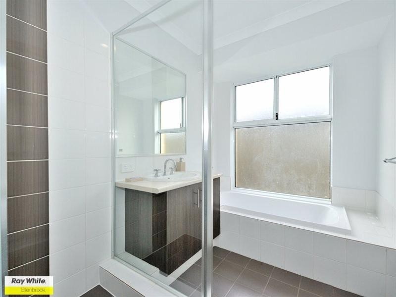 37 Bellazario Promenade, Aveley WA 6069