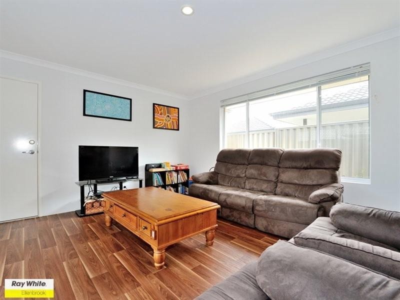 37 Bellazario Promenade, Aveley WA 6069