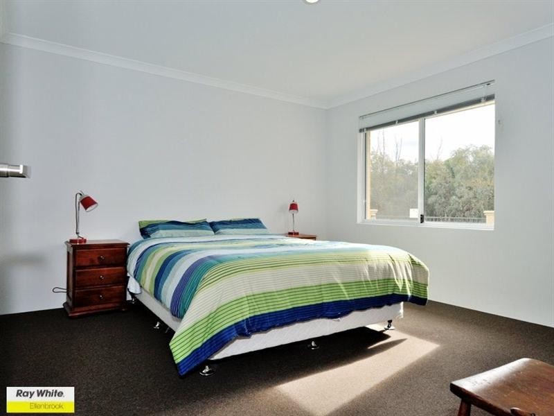 37 Bellazario Promenade, Aveley WA 6069