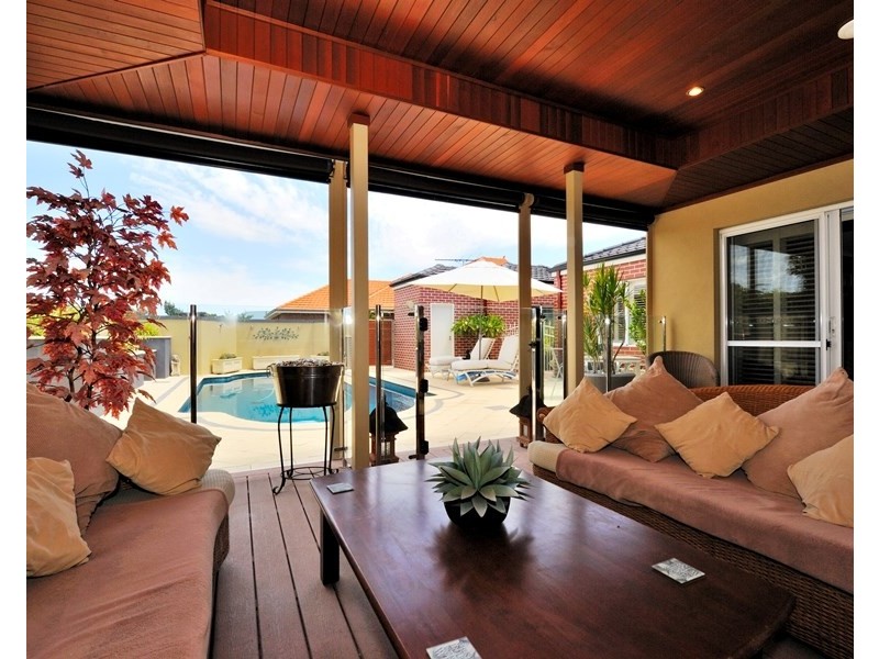 78 Sandown Circle, Henley Brook WA 6055