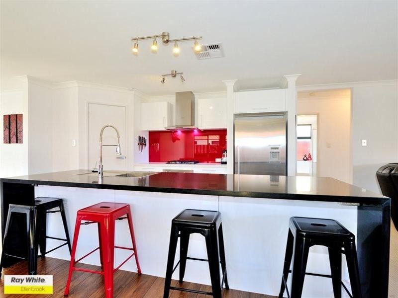 10 Brumby Avenue, Henley Brook WA 6055