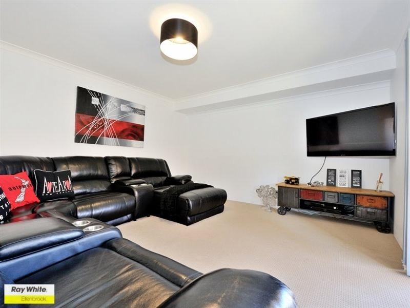 10 Brumby Avenue, Henley Brook WA 6055