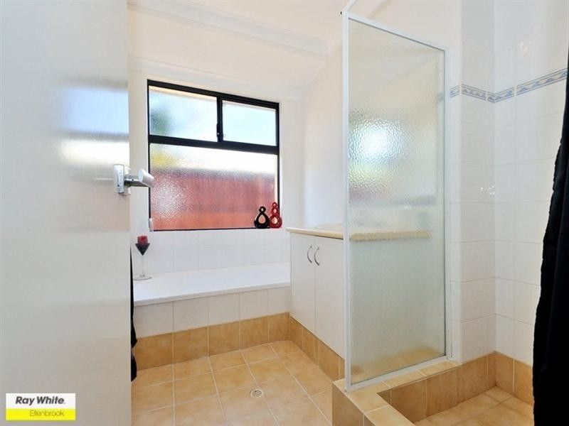 10 Brumby Avenue, Henley Brook WA 6055