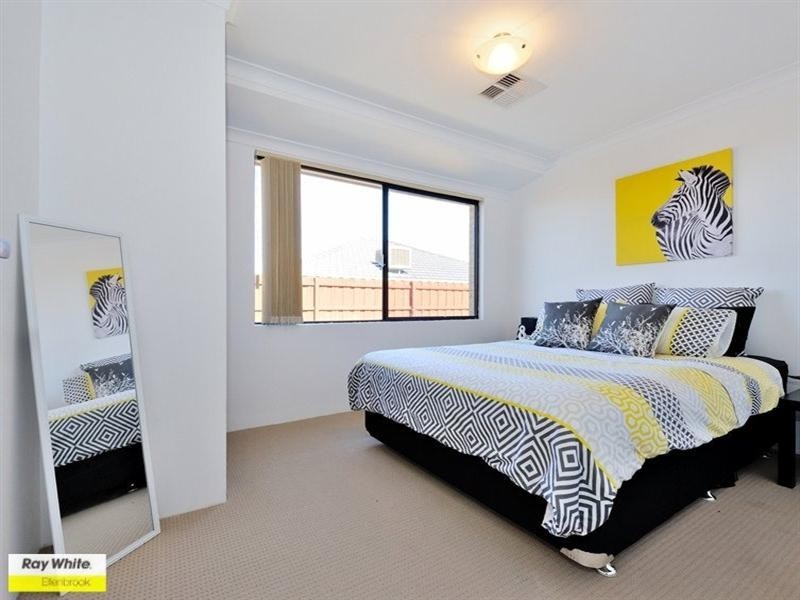 10 Brumby Avenue, Henley Brook WA 6055