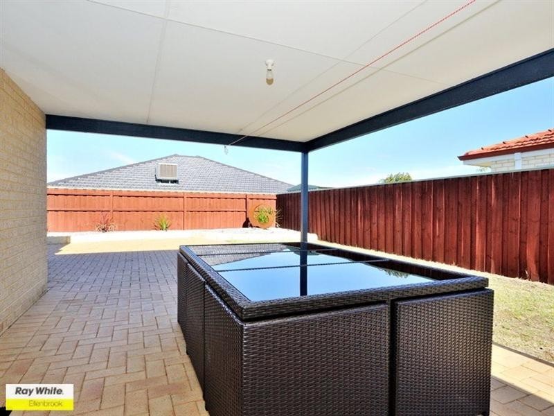 10 Brumby Avenue, Henley Brook WA 6055