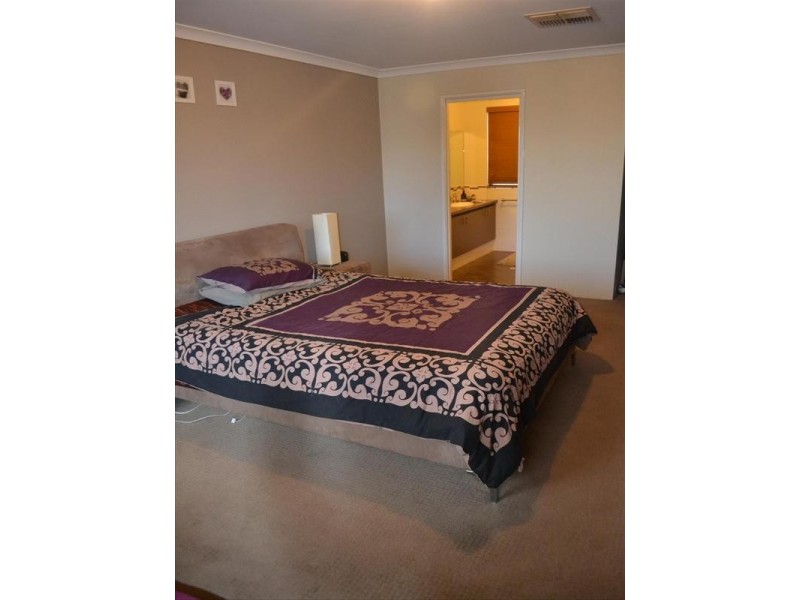 57 Elmina Avenue, Ellenbrook WA 6069