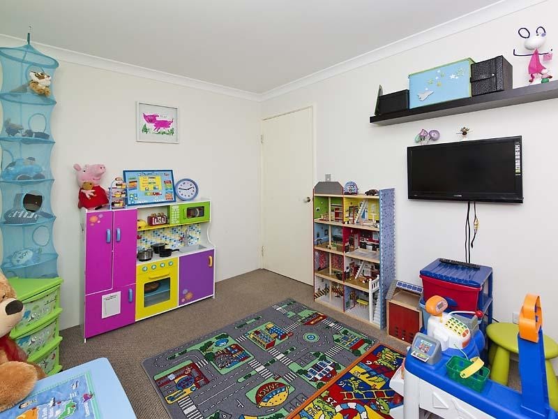 9 Thacker Way, Ellenbrook WA 6069