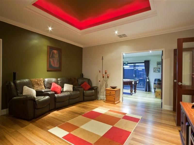 19 Satine Turn, Aveley WA 6069