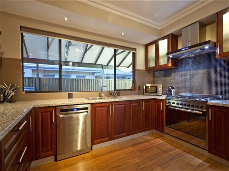 19 Satine Turn, Aveley WA 6069