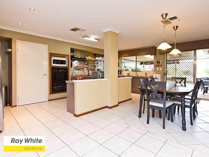 40 Forestview Boulevard, Ellenbrook WA 6069