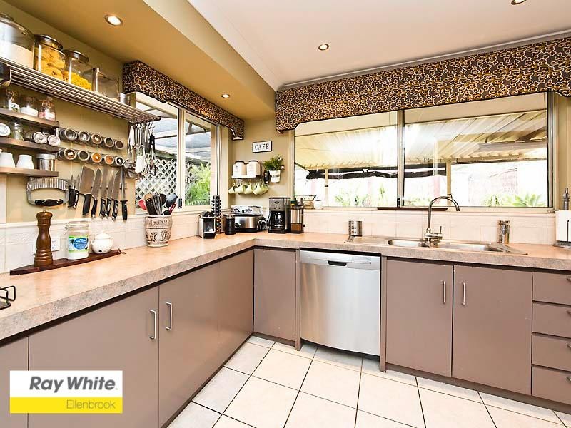 40 Forestview Boulevard, Ellenbrook WA 6069