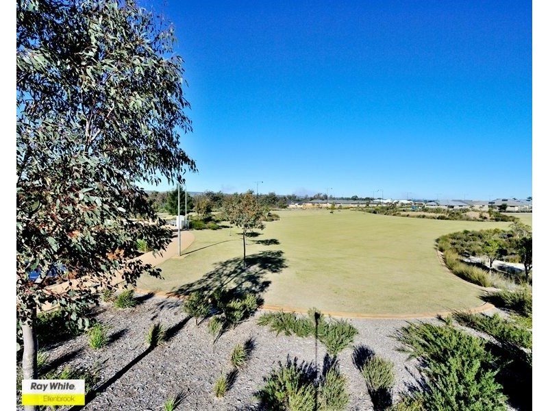 10/11 Hodnet Bend, The Vines WA 6069