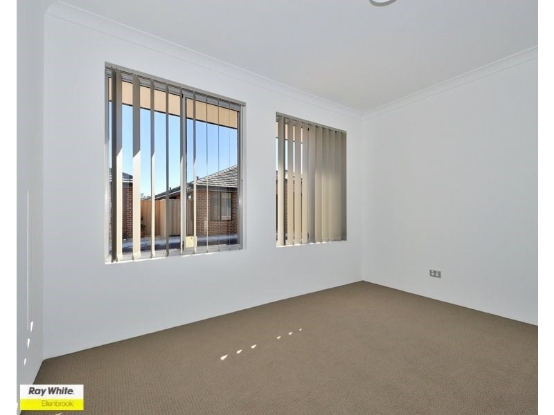 4/11 Hodnet Bend, The Vines WA 6069