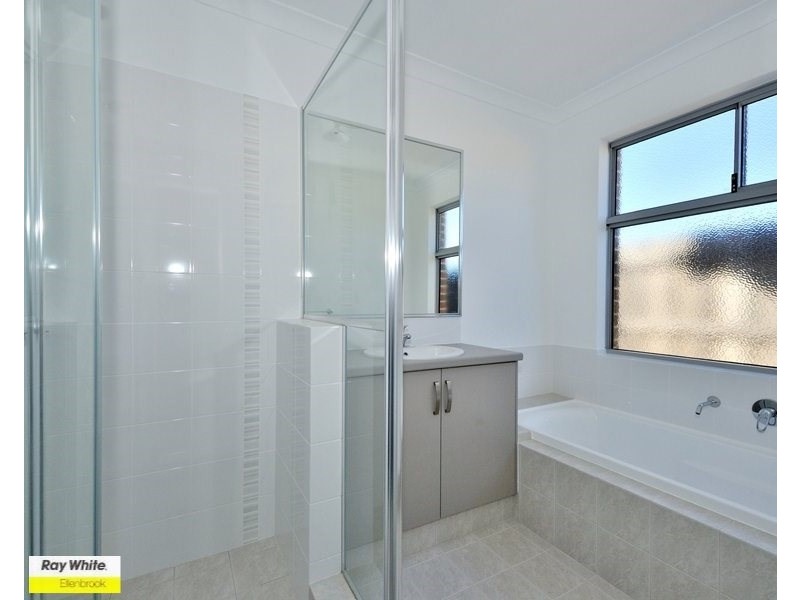 4/11 Hodnet Bend, The Vines WA 6069