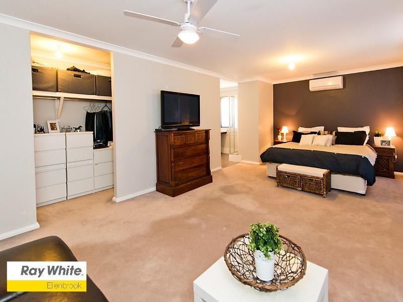 5 Goodison Way, Aveley WA 6069