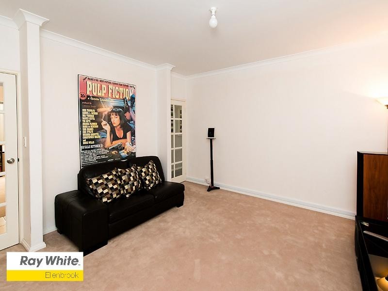 5 Goodison Way, Aveley WA 6069