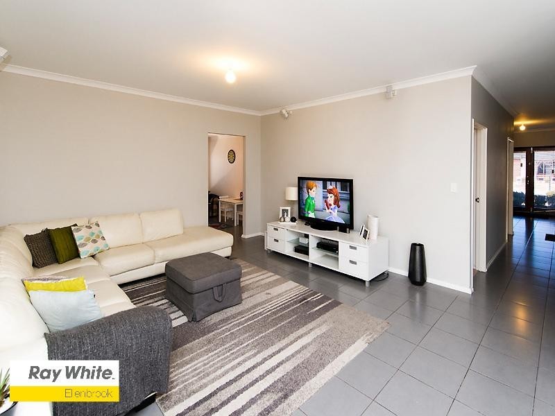 5 Goodison Way, Aveley WA 6069