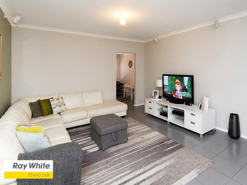 5 Goodison Way, Aveley WA 6069