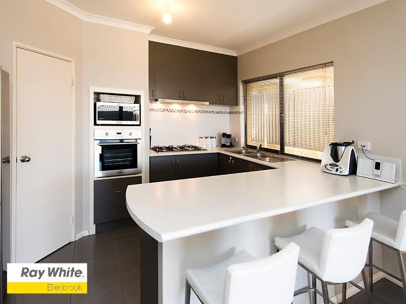 5 Goodison Way, Aveley WA 6069
