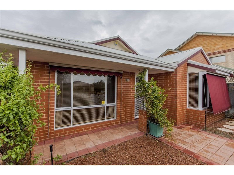 7/1 Brumby Avenue, Henley Brook WA 6055