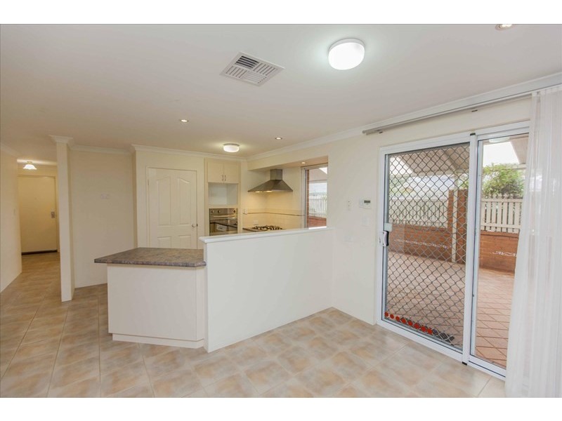 7/1 Brumby Avenue, Henley Brook WA 6055