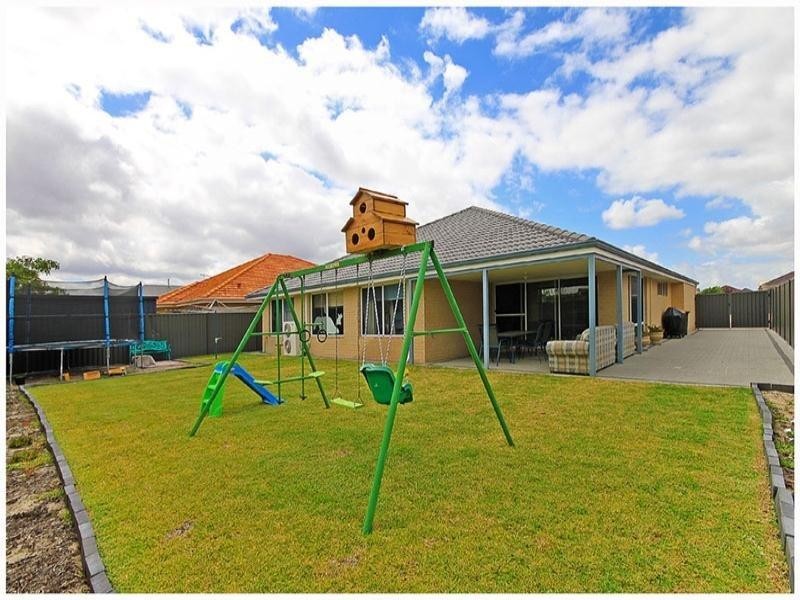 9 Ingham Street, Aveley WA 6069