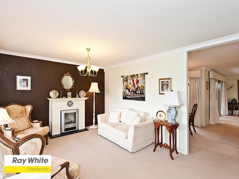 11 Wollaston Vista, Ellenbrook WA 6069