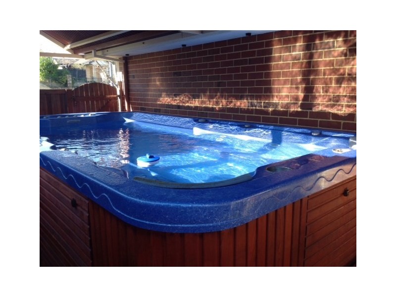 4 Woodlake Boulevard, Ellenbrook WA 6069