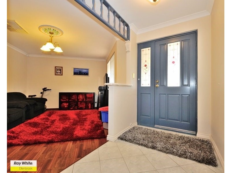 4 Woodlake Boulevard, Ellenbrook WA 6069