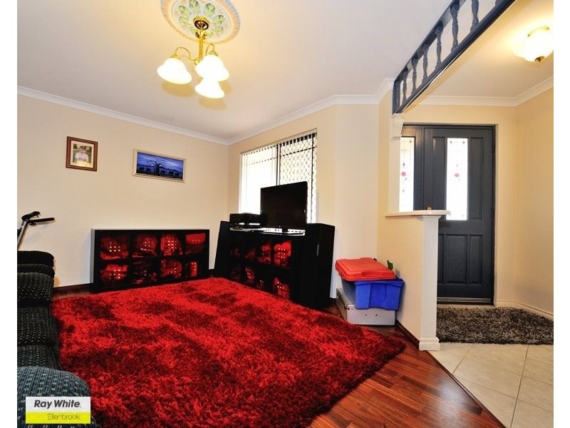 4 Woodlake Boulevard, Ellenbrook WA 6069