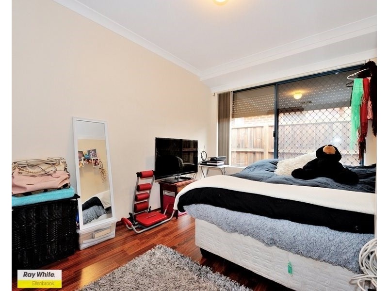 4 Woodlake Boulevard, Ellenbrook WA 6069