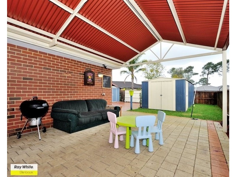 4 Woodlake Boulevard, Ellenbrook WA 6069