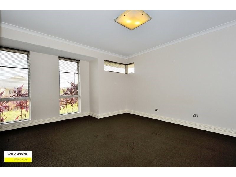 23 Soho Brace, Ellenbrook WA 6069