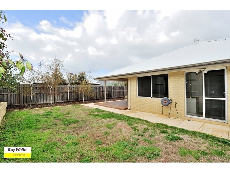 23 Soho Brace, Ellenbrook WA 6069