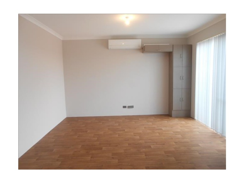 95 Holdsworth Avenue, Aveley WA 6069